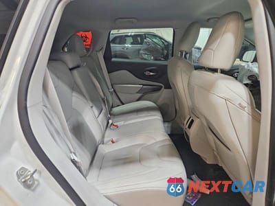 Zdjęcie 11 z 13 samochodu: 2022 JEEP CHEROKEE LATITUDE LUX VIN:1C4PJLMX0ND510014 - miniatura