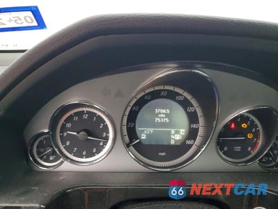 Zdjęcie 9 z 13 samochodu: 2011 MERCEDES-BENZ E 350 4MATIC VIN:WDDHF8HB6BA363508 - miniatura