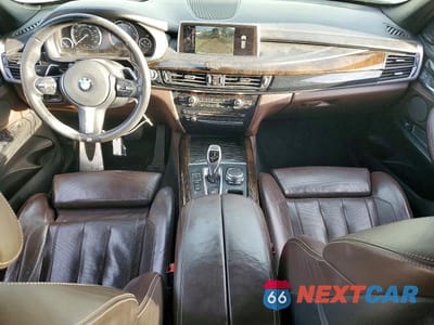 Zdjęcie 8 z 12 samochodu: 2016 BMW X5 XDRIVE35D VIN:5UXKS4C50G0N14568 - miniatura