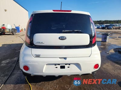 Zdjęcie 6 z 14 samochodu: 2019 KIA SOUL + VIN:KNDJP3A5XK7631246 - miniatura