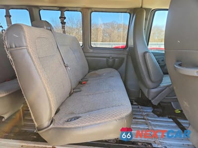 Zdjęcie 11 z 14 samochodu: 2011 CHEVROLET EXPRESS G3500 LT VIN:1GAZG1FG7B1146432 - miniatura