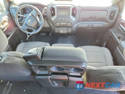 Zdjęcie 8 z 12 samochodu: 2021 CHEVROLET SILVERADO C1500 CUSTOM VIN:3GCPWBEKXMG312041 - miniatura