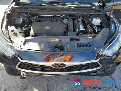 Zdjęcie 12 z 13 samochodu: 2021 TOYOTA HIGHLANDER L VIN:5TDZZRAH9MS070167 - miniatura