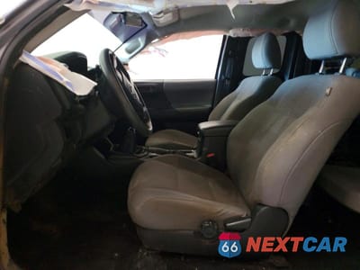 Zdjęcie 7 z 12 samochodu: 2016 TOYOTA TACOMA ACCESS CAB VIN:5TFSX5EN8GX044884 - miniatura