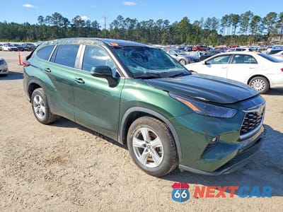 Czwarte zdjęcie samochodu z boku: 2023 TOYOTA HIGHLANDER L VIN:5TDKDRAH5PS505531 - miniatura