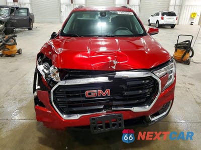 Piąte zdjęcie samochodu w środku: 2022 GMC TERRAIN SLE VIN:3GKALTEV3NL170207 - miniatura