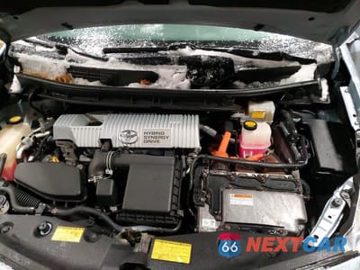 Zdjęcie 11 z 12 samochodu: 2012 TOYOTA PRIUS V VIN:JTDZN3EU3C3171690 - miniatura