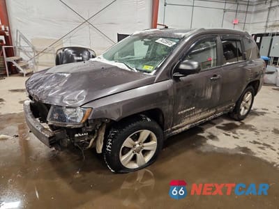 2015 JEEP COMPASS SPORT 1C4NJDBBXFD396092 - główne zdjęcie licytacji z USA - miniatura