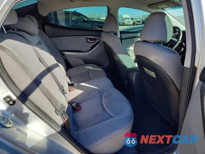 Zdjęcie 10 z 12 samochodu: 2012 HYUNDAI ELANTRA GLS VIN:KMHDH4AE8CU191333 - miniatura