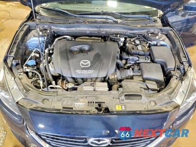 Zdjęcie 11 z 13 samochodu: 2018 MAZDA 3 SPORT VIN:3MZBN1U78JM192822 - miniatura