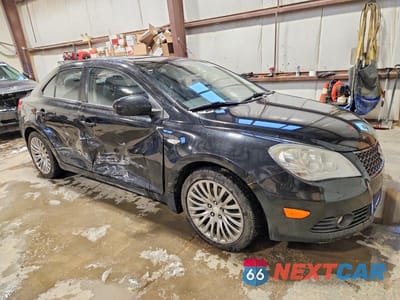 Czwarte zdjęcie samochodu z boku: 2011 SUZUKI KIZASHI SLS VIN:JS2RF9A7XB6110288 - miniatura