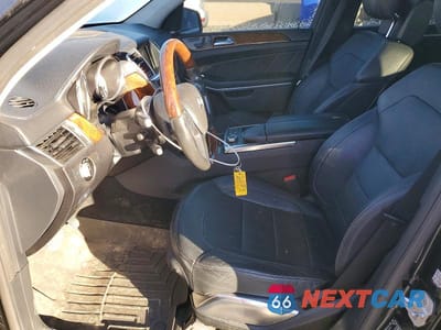 Zdjęcie 7 z 12 samochodu: 2015 MERCEDES-BENZ GL 550 4MATIC VIN:4JGDF7DE7FA476176 - miniatura