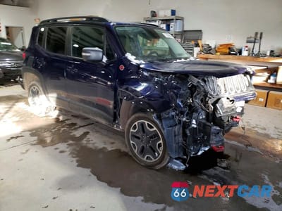 Czwarte zdjęcie samochodu z boku: 2016 JEEP RENEGADE TRAILHAWK VIN:ZACCJBCT4GPC47487 - miniatura