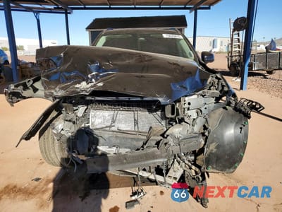 Piąte zdjęcie samochodu w środku: 2024 VOLVO XC90 PLUS VIN:YV4062PE8R1196785 - miniatura