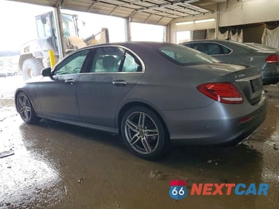 Drugie zdjęcie samochodu z przodu: 2019 MERCEDES-BENZ E 300 4MATIC VIN:WDDZF4KB2KA654688 - miniatura