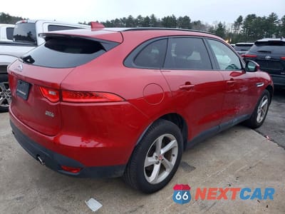 Trzecie zdjęcie samochodu z tyłu: 2018 JAGUAR F-PACE PREMIUM VIN:SADCJ2GX7JA321185 - miniatura
