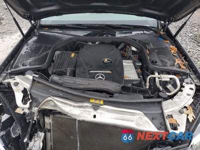 Zdjęcie 11 z 12 samochodu: 2018 MERCEDES-BENZ C 300 VIN:55SWF4JB9JU248023 - miniatura