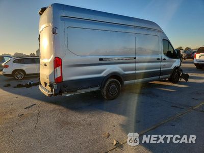 Trzecie zdjęcie samochodu z tyłu: 2018 FORD TRANSIT T-250 VIN:1FTYR3XM2JKA78384 - miniatura