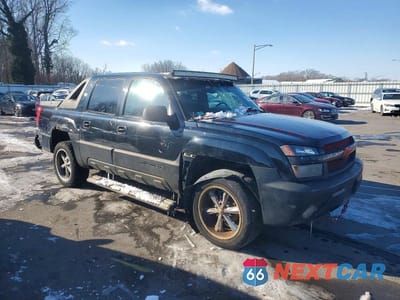 Czwarte zdjęcie samochodu z boku: 2002 CHEVROLET AVALANCHE K1500 VIN:3GNEK13T32G281728 - miniatura
