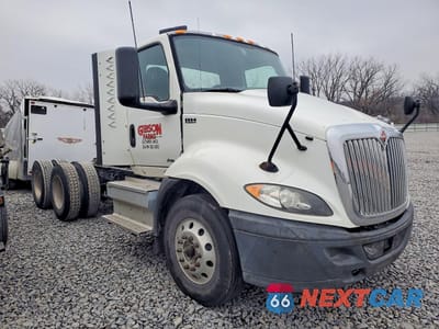 2018 INTERNATIONAL RH613 - SEMI TRUCK 3HSDWTZR4JN794164 - główne zdjęcie licytacji z USA - miniatura