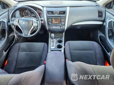 Zdjęcie 8 z 12 samochodu: 2013 NISSAN ALTIMA 2.5 VIN:1N4AL3AP6DC252452 - miniatura
