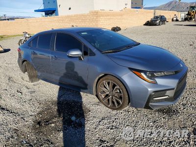 Czwarte zdjęcie samochodu z boku: 2020 TOYOTA COROLLA SE VIN:5YFS4RCE0LP056782 - miniatura