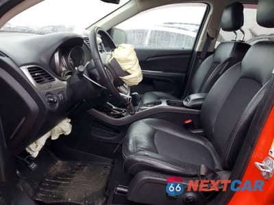 Zdjęcie 7 z 13 samochodu: 2018 DODGE JOURNEY CROSSROAD VIN:3C4PDDGG8JT514941 - miniatura