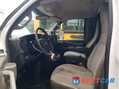 Zdjęcie 7 z 13 samochodu: 2016 CHEVROLET EXPRESS UTILITY / SERVICE TRUCK VIN:1GB3GSCG1G1311717 - miniatura