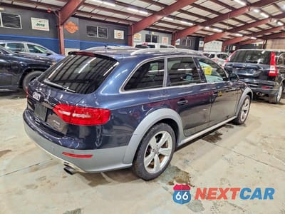 Trzecie zdjęcie samochodu z tyłu: 2016 AUDI A4 ALLROAD PREMIUM PLUS VIN:WA1UFAFL1GA015189 - miniatura
