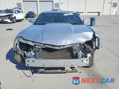 Piąte zdjęcie samochodu w środku: 2014 CHEVROLET CAMARO LT VIN:2G1FC1E3XE9292028 - miniatura