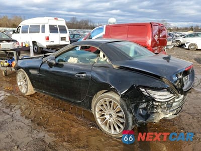 Drugie zdjęcie samochodu z przodu: 2018 MERCEDES-BENZ SLC 300 VIN:WDDPK3JA4JF154457 - miniatura