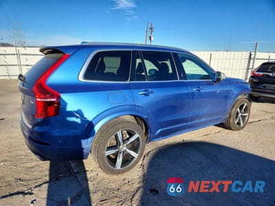 Trzecie zdjęcie samochodu z tyłu: 2017 VOLVO XC90 T6 VIN:YV4A22PM9H1125889 - miniatura