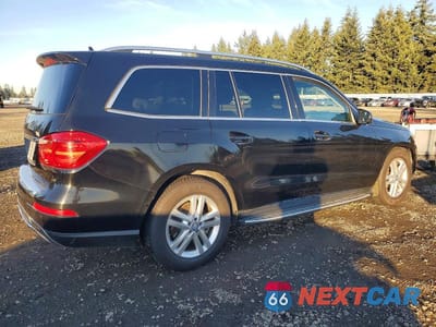 Trzecie zdjęcie samochodu z tyłu: 2014 MERCEDES-BENZ GL 450 4MATIC VIN:4JGDF7CE3EA423295 - miniatura