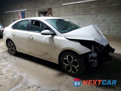 Czwarte zdjęcie samochodu z boku: 2020 KIA FORTE FE VIN:3KPF24AD2LE221107 - miniatura