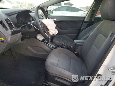 Zdjęcie 7 z 13 samochodu: 2018 KIA FORTE LX VIN:3KPFK4A72JE281542 - miniatura