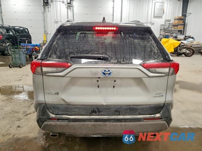 Zdjęcie 6 z 15 samochodu: 2021 TOYOTA RAV4 XLE VIN:2T3RWRFV2MW103693 - miniatura