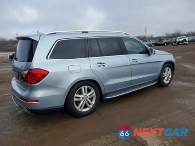 Trzecie zdjęcie samochodu z tyłu: 2015 MERCEDES-BENZ GL 450 4MATIC VIN:4JGDF6EE9FA528383 - miniatura