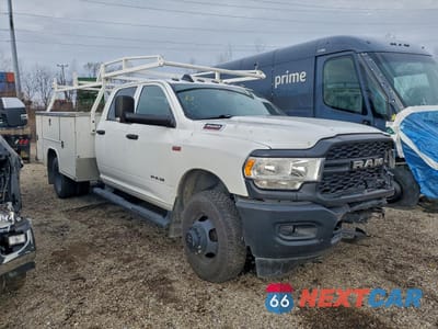 Czwarte zdjęcie samochodu z boku: 2021 RAM 3500 UTILITY / SERVICE TRUCK VIN:3C7WRTCJ9MG593531 - miniatura