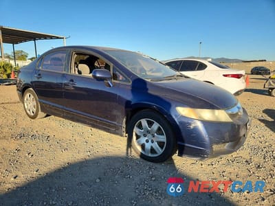 Czwarte zdjęcie samochodu z boku: 2009 HONDA CIVIC LX VIN:19XFA16509E034184 - miniatura