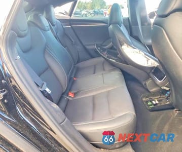 Zdjęcie 10 z 13 samochodu: 2023 TESLA MODEL S VIN:5YJSA1E67PF512455 - miniatura