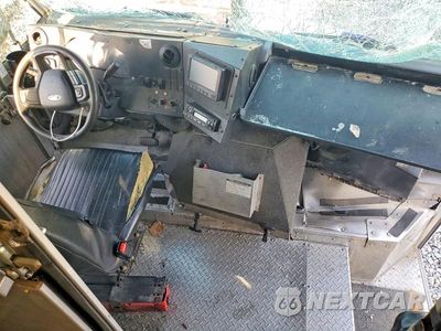 Zdjęcie 8 z 13 samochodu: 2021 FORD ECONOLINE E450 SUPER DUTY COMMERCIAL STRIPPED CHASSIS VIN:1FC3E4KK5MDC14906 - miniatura