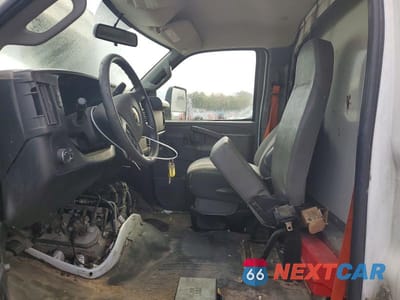 Zdjęcie 7 z 12 samochodu: 2017 CHEVROLET EXPRESS G3500 BOX TRUCK VIN:1HA3GTCG0HN009424 - miniatura