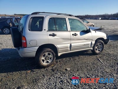Trzecie zdjęcie samochodu z tyłu: 2003 CHEVROLET TRACKER LT VIN:2CNBJ634836900241 - miniatura