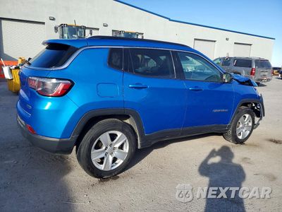 Trzecie zdjęcie samochodu z tyłu: 2022 JEEP COMPASS LATITUDE VIN:3C4NJDBBXNT123064 - miniatura