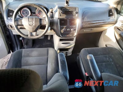 Zdjęcie 8 z 13 samochodu: 2016 DODGE GRAND CARAVAN SE VIN:2C4RDGBG1GR164047 - miniatura