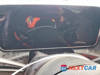 Zdjęcie 9 z 15 samochodu: 2026 MERCEDES-BENZ GLC COUPE 300 4MATIC VIN:W1NKJ4HB2TF492642 - miniatura