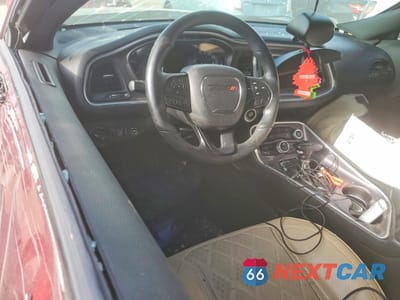 Zdjęcie 8 z 12 samochodu: 2022 DODGE CHALLENGER SXT VIN:2C3CDZAGXNH160394 - miniatura