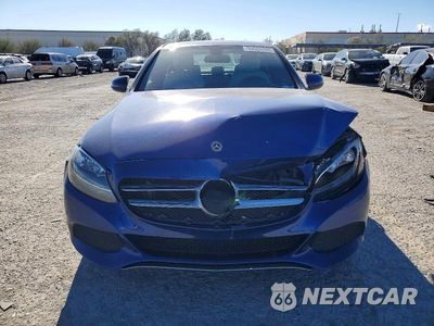 Piąte zdjęcie samochodu w środku: 2018 MERCEDES-BENZ C 300 VIN:55SWF4JB0JU253868 - miniatura