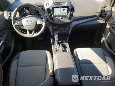 Zdjęcie 8 z 13 samochodu: 2018 FORD ESCAPE SE VIN:1FMCU9GD7JUD57275 - miniatura