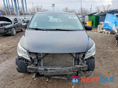 Piąte zdjęcie samochodu w środku: 2012 VOLKSWAGEN ROUTAN SE VIN:2C4RVABG3CR354520 - miniatura